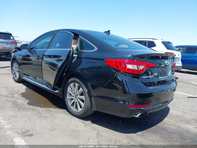 5NPE34AFXHH524990 Hyundai 2017