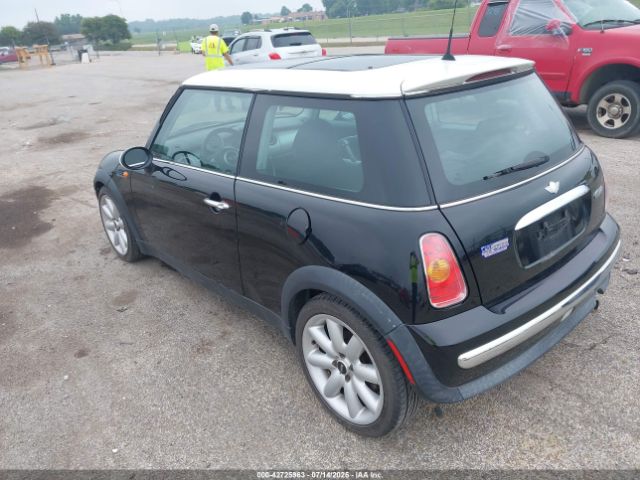 2004 MINI COOPER WMWRC33444TJ54789 Photo 2