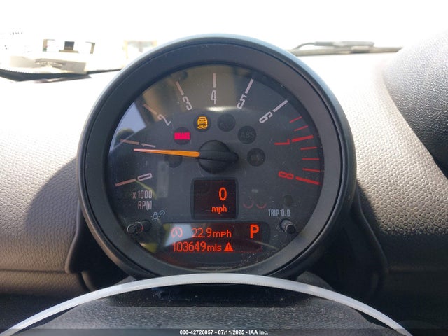 2015 MINI COUNTRYMAN WMWZC3C5XFWT03619 Photo 6