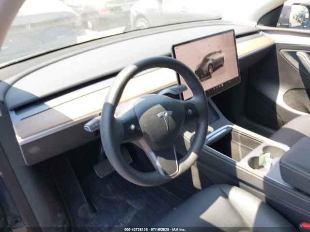 7SAYGDEE7PA089135 Tesla 2023