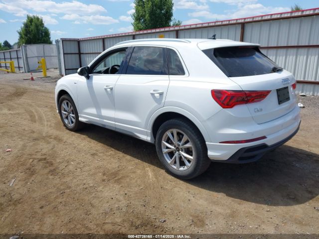 2023 AUDI Q3 WA1DECF32P1089395 Photo 2