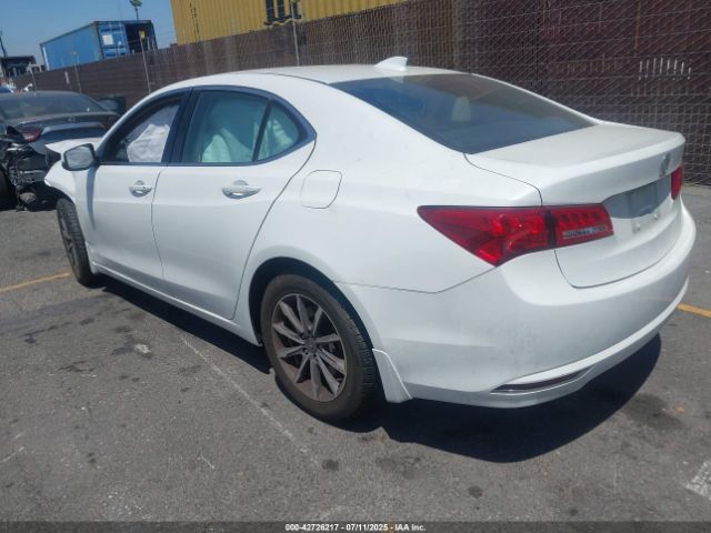 2018 ACURA TLX 19UUB1F57JA009361 Photo 2
