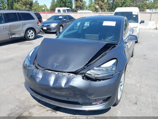 2018 TESLA MODEL 3 5YJ3E1EA0JF009418 Photo 5