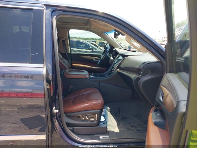 2019 CADILLAC ESCALADE ESV 1GYS3JKJ2KR324586 Photo 4