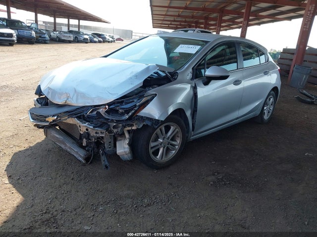 Chevrolet le2 -di: direct injection, vvt: variable valve timing, gen, alum 2018 3G1BE6SM6JS653786 Image 2