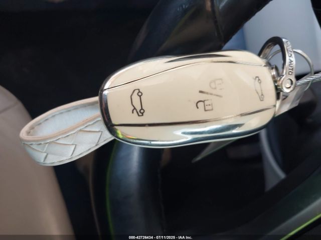 2014 TESLA MODEL S 5YJSA1H14EFP38630 Photo 10