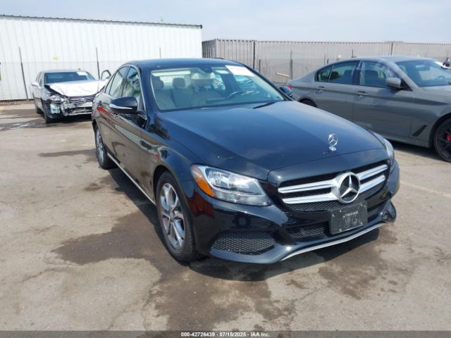 2015 MERCEDES-BENZ C 300 55SWF4JBXFU095031