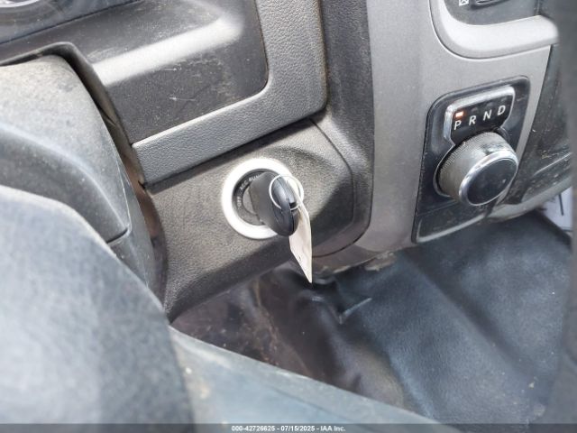 2019 RAM 1500 CLASSIC 3C6JR6DT4KG561518 Photo 10