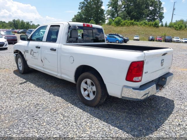 2018 RAM 1500 1C6RR6GG6JS143132 Photo 2