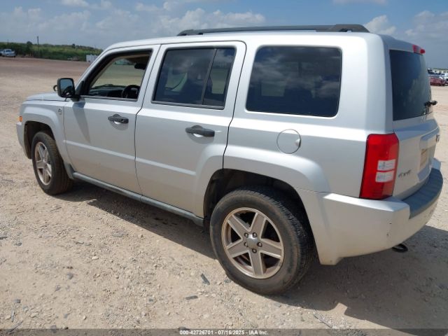 2008 JEEP PATRIOT 1J8FF28W18D517009 Photo 2