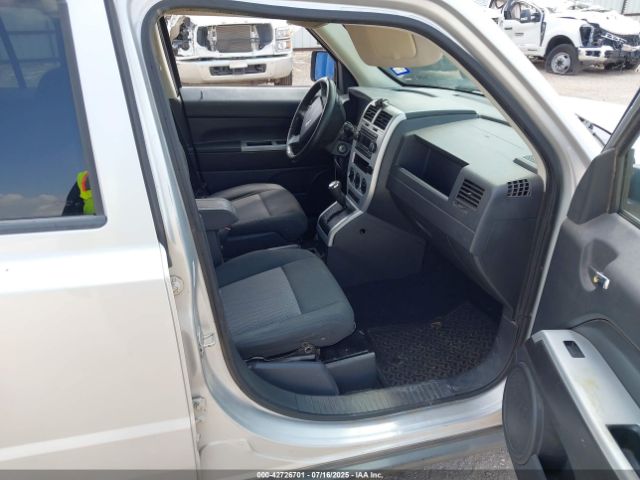 2008 JEEP PATRIOT 1J8FF28W18D517009 Photo 4