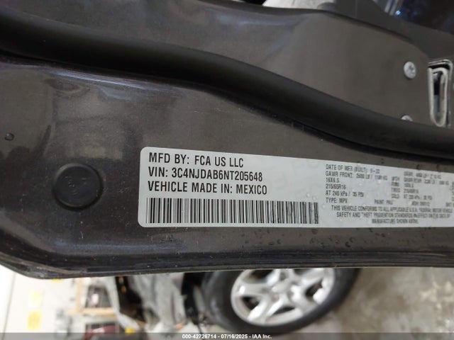 3C4NJDAB6NT205648 Jeep 2022
