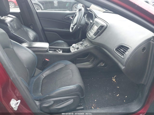 1C3CCCBB8FN720022 Chrysler 2015