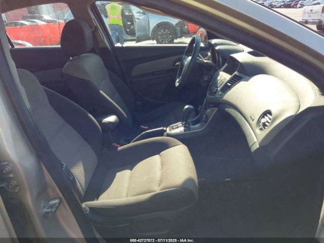 2014 CHEVROLET CRUZE 1G1PA5SG0E7355373 Photo 4