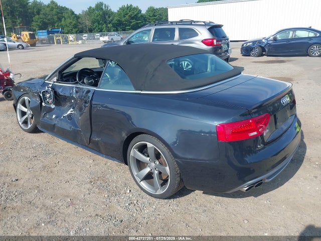Audi 2016 2016 WAUC4AFH0GN004709 Image 3