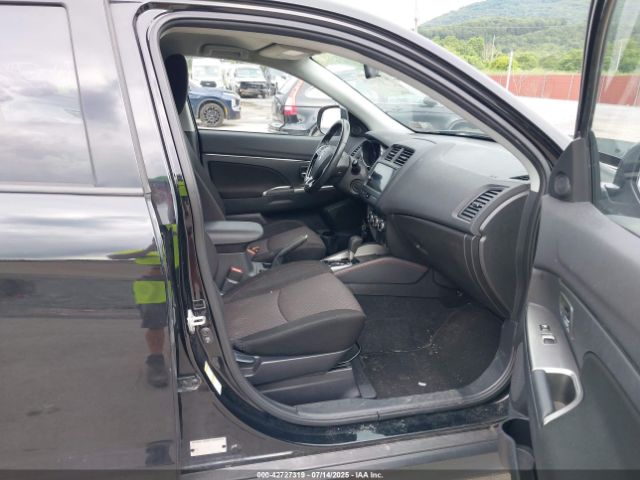 2019 MITSUBISHI OUTLANDER SPORT JA4AR3AU8KU020449 Photo 4