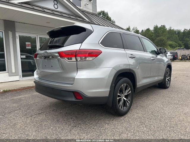 2019 TOYOTA HIGHLANDER 5TDBZRFH9KS945111 Photo 3