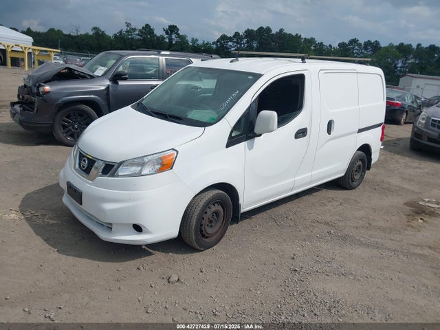 3N6CM0KN7HK710735 Nissan 2017