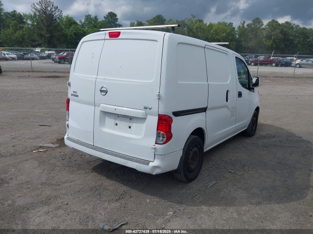 3N6CM0KN7HK710735 Nissan 2017