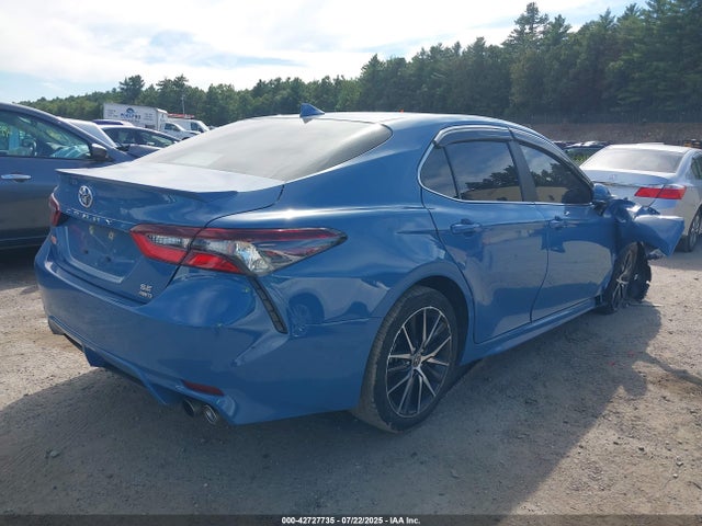 4T1T11BK4RU127978 Toyota CAMRY SE