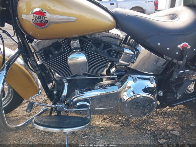 2017 HARLEY-DAVIDSON FLSTC 1HD1BWV17HB013278 Photo 8