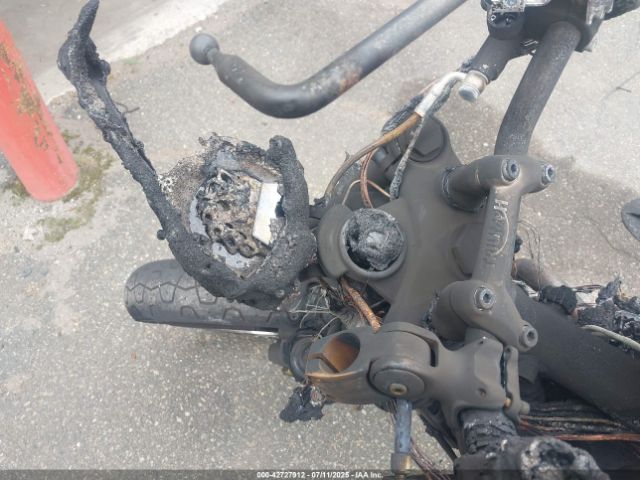 2023 TRIUMPH MOTORCYCLE SPEED TWIN SMTD31G78PTBC6410 Photo 6