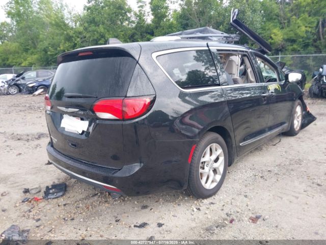 2017 CHRYSLER PACIFICA 2C4RC1EG0HR752728 Photo 3