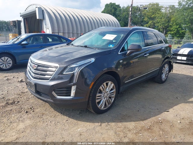 2018 CADILLAC XT5 1GYKNFRS5JZ236233 Photo 1