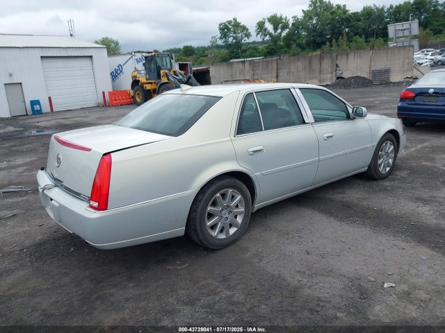 2010 CADILLAC DTS 1G6KH5EYXAU109947 Photo 3