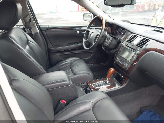 2010 CADILLAC DTS 1G6KH5EYXAU109947 Photo 4
