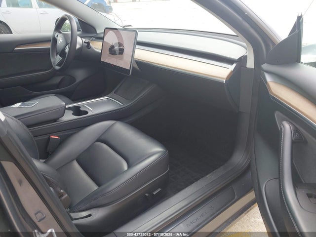 2023 TESLA MODEL 3 5YJ3E1EA0PF695162 Photo 4