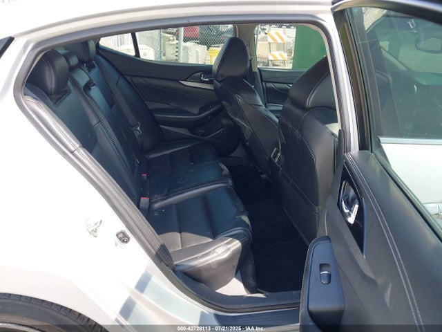 Nissan Maxima 2017 1N4AA6AP1HC377274 Image 8