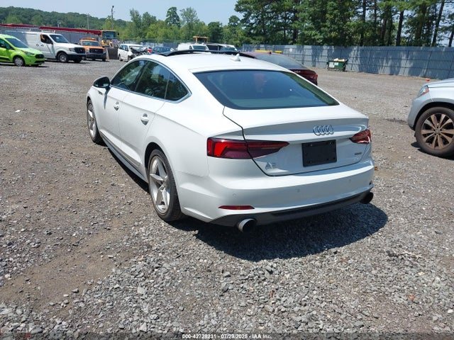 2019 AUDI A5 WAUENCF56KA087814 Photo 2
