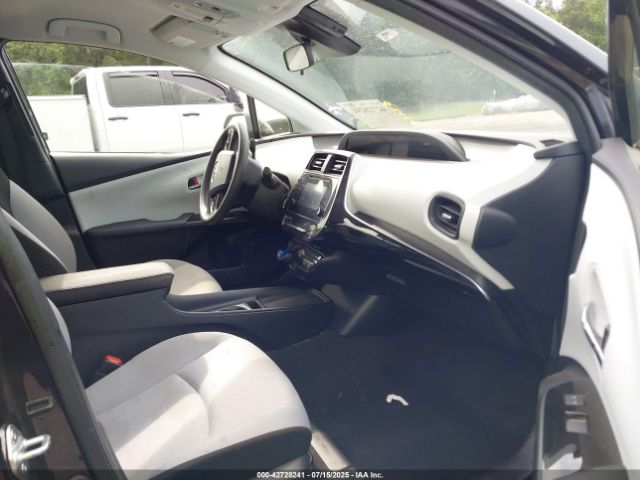 2019 TOYOTA PRIUS JTDKARFUXK3091445 Photo 4
