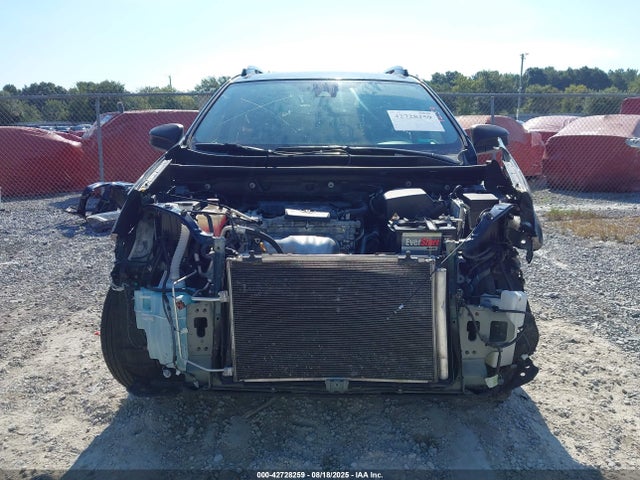JTMZFREVXJJ752007 Toyota RAV4 LE