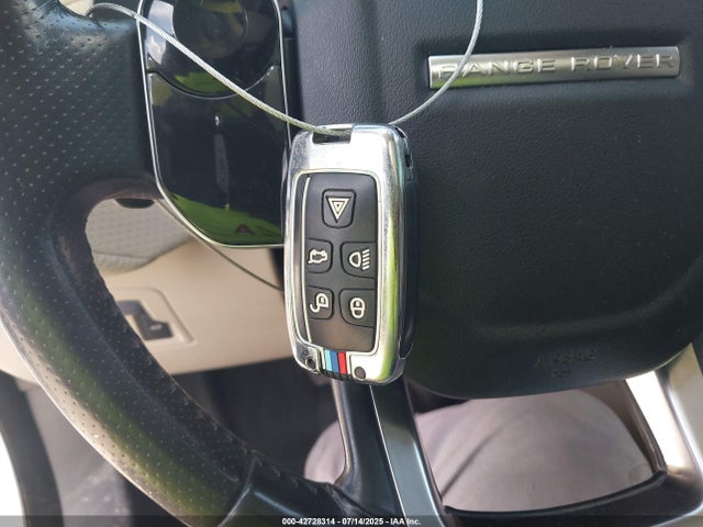 Land Rover aj20p 2018 SALYB2RX6JA732226 Image 11