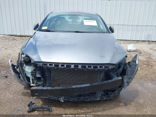 KMHD74LF3HU116250 Hyundai 2017