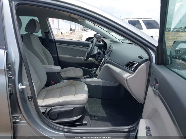 KMHD74LF3HU116250 Hyundai 2017