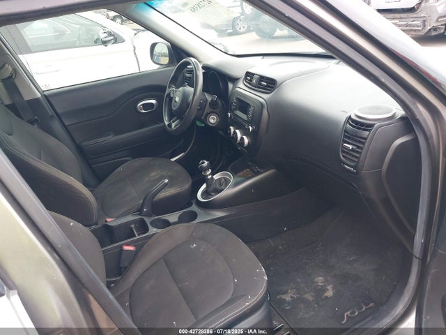 2015 Kia Soul მანქანა იყიდება აუქციონზე, vin: KNDJN2A22F7199960, აუქციონის ნომერი: 42728386