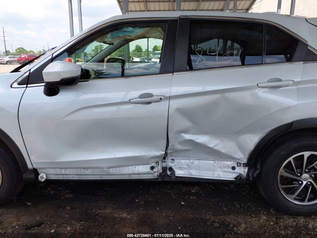 2022 MITSUBISHI ECLIPSE CROSS JA4ASUAAXNZ012604 Photo 5