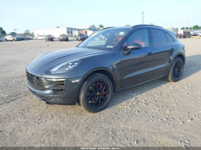 2018 PORSCHE MACAN WP1AG2A56JLB65250 Photo 1