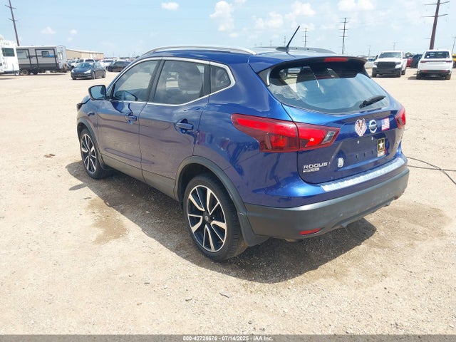 JN1BJ1CR9JW283599 Nissan ROGUE SPORT
