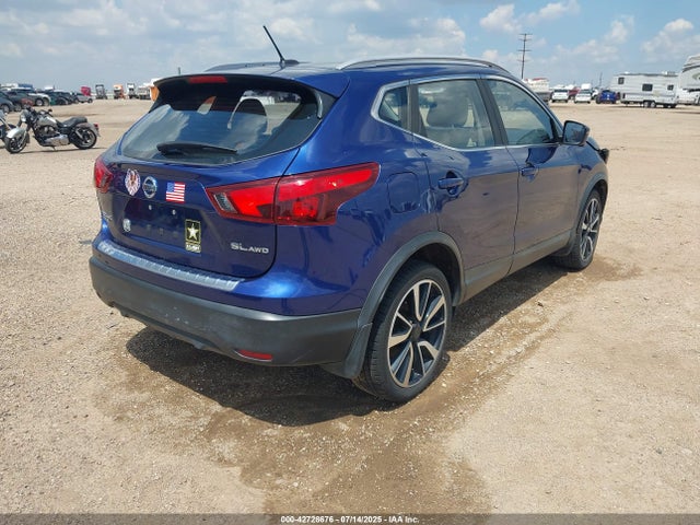 JN1BJ1CR9JW283599 Nissan ROGUE SPORT