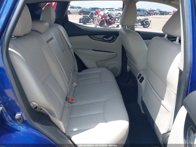 JN1BJ1CR9JW283599 Nissan ROGUE SPORT