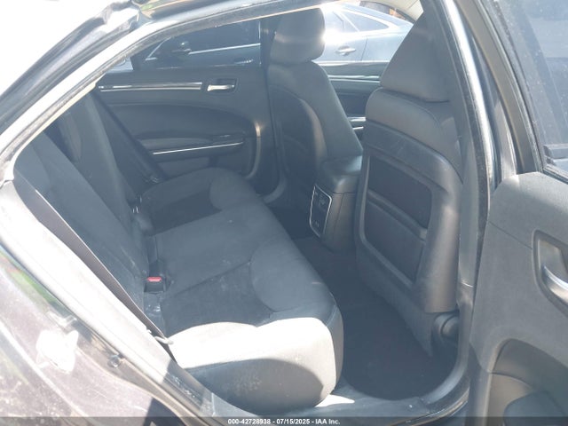 Продажа на аукционе авто 2019 Chrysler 300 Touring, vin: 2C3CCAAG4KH610427, номер лота: 42728938