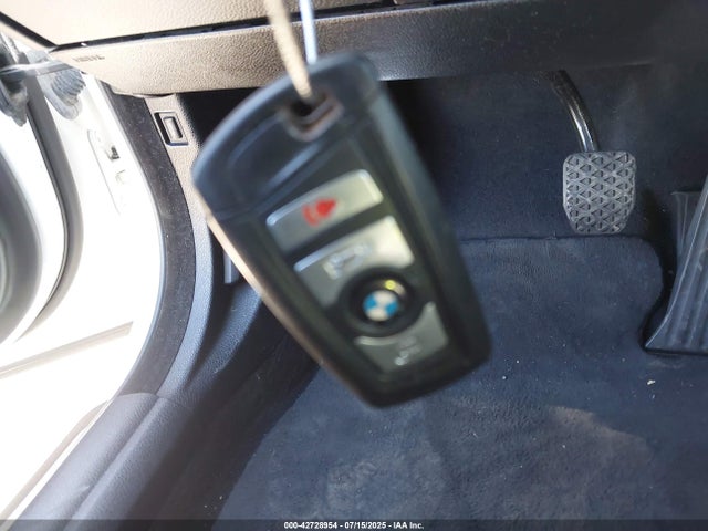 BMW M5 2014 WBSFV9C53ED593286 Image 11