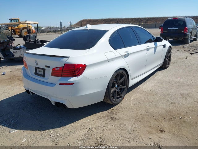 BMW M5 2014 WBSFV9C53ED593286 Image 4
