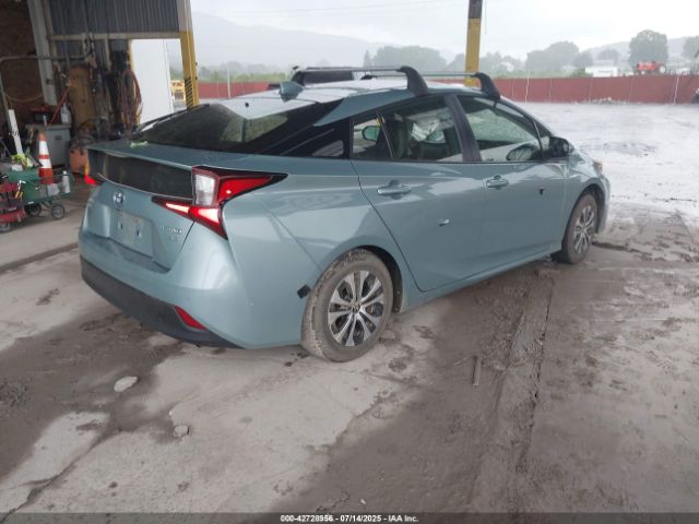 2021 TOYOTA PRIUS JTDL9MFU2M3030142 Photo 3