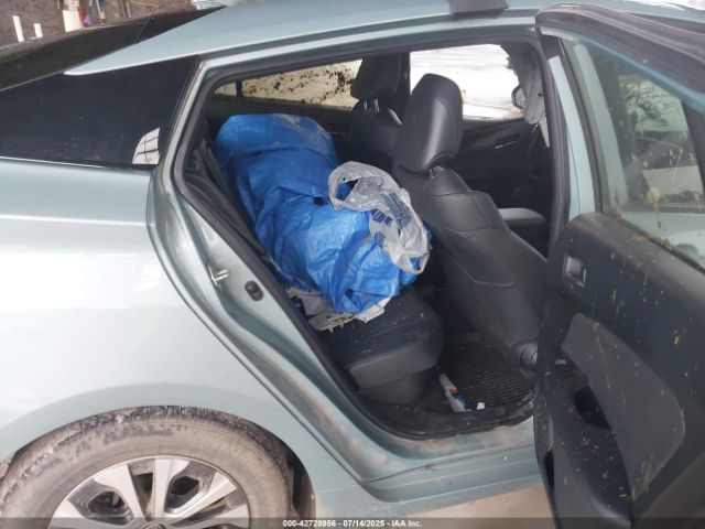 2021 TOYOTA PRIUS JTDL9MFU2M3030142 Photo 7