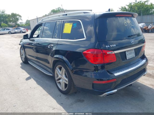 2015 MERCEDES-BENZ GL 550 4JGDF7DE8FA486022 Photo 2